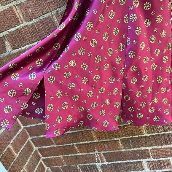 EUC La Senza Sexy Maroon Slip Size Medium - Picture 5 of 6